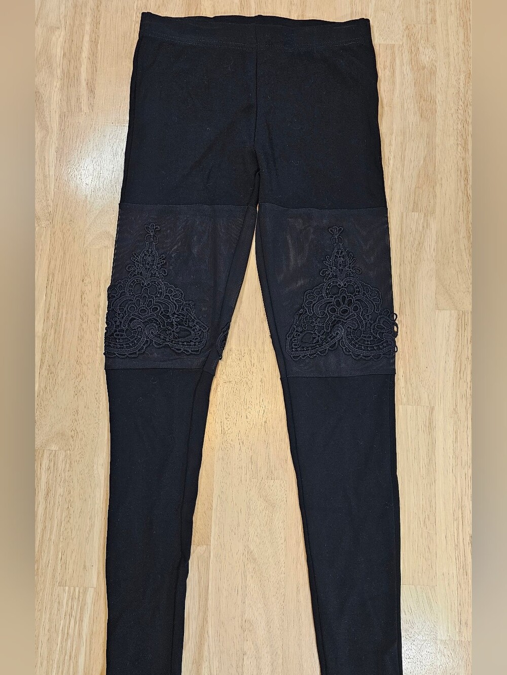Widow Lace Mesh Leggings